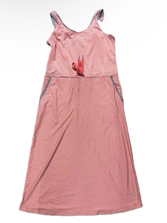 Columbia Dresses & Skirts - Women’s Columbia Red Omni Wick Advanced Evaporation Dress Size Medium Outdoor